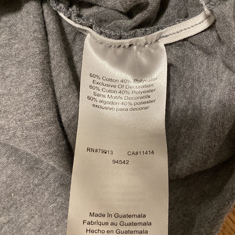 NWOT Motherhood Maternity M Pregnancy Announcement Top - Picture 10 of 11